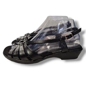 EASY STREET STRAPPY LOW HEEL SANDALS